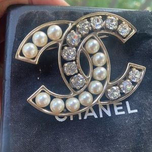SOLDAuthentic Large Chanel Brooch great condition! Ships same day.